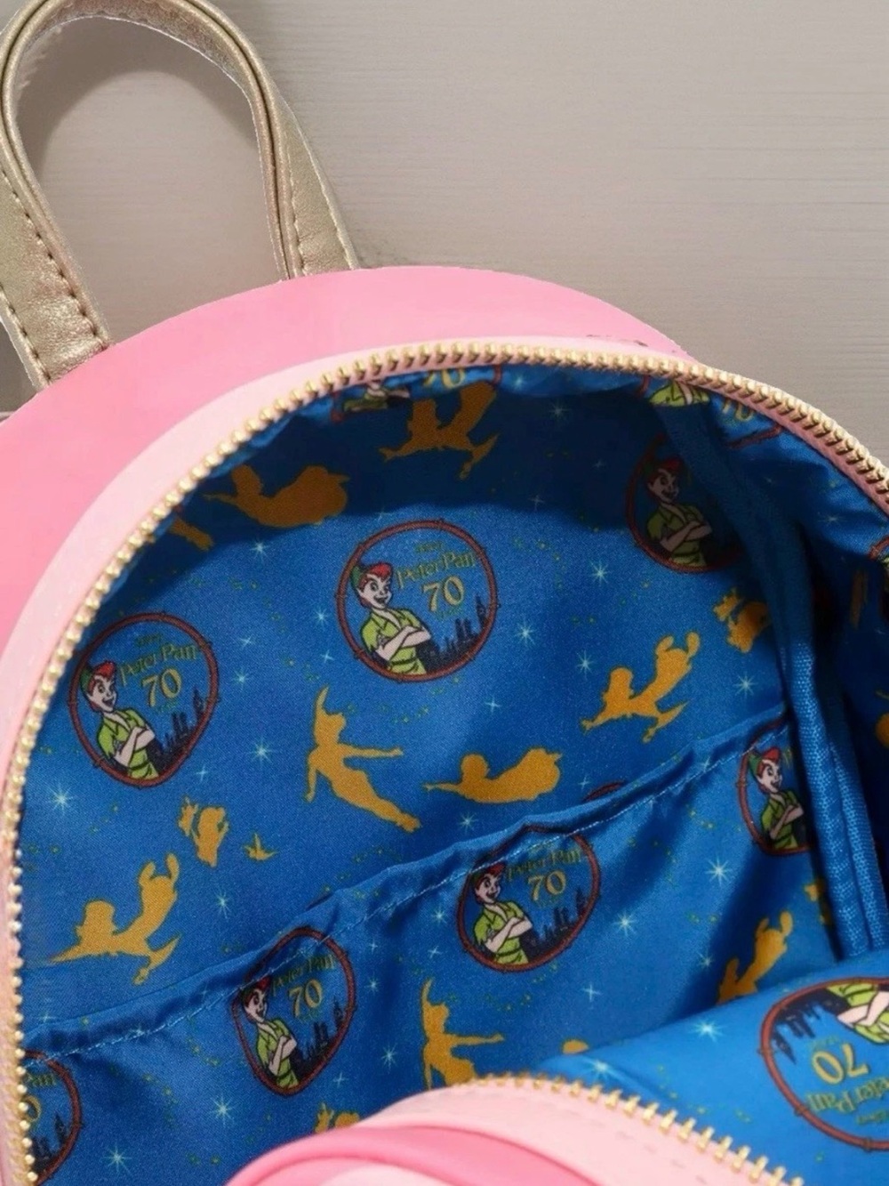 NWOT Disney Loungefly Peter Pan 70th Anniversary “You Can Fly” Backpack Pink - Picture 5 of 5